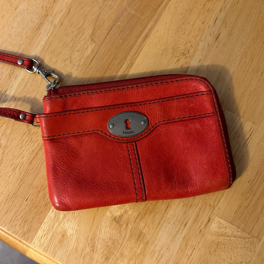 Fossil Wristlet